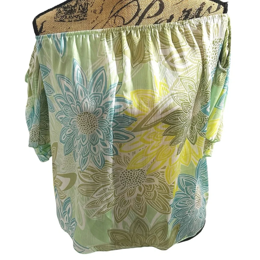 MTS Small Off Shoulder Multicolor Floral Print Blouse